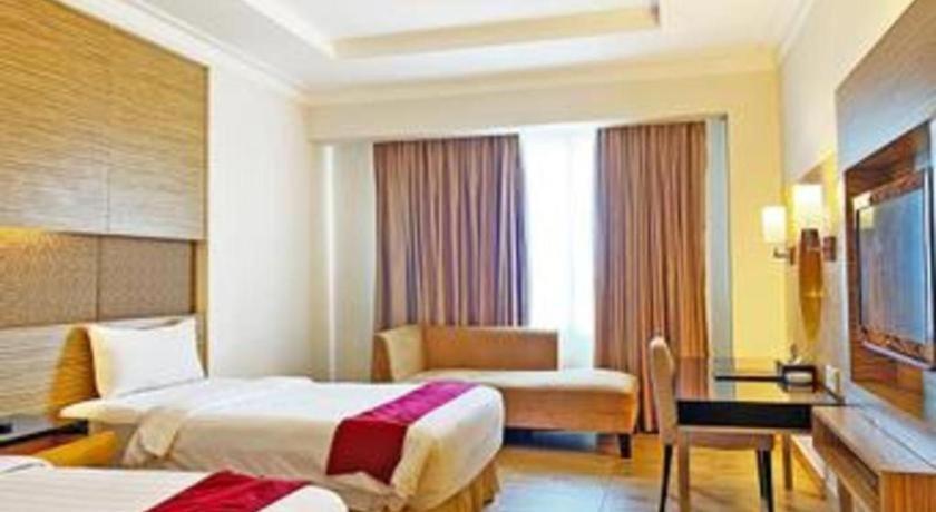 Grand Basko Hotel Паданг Экстерьер фото