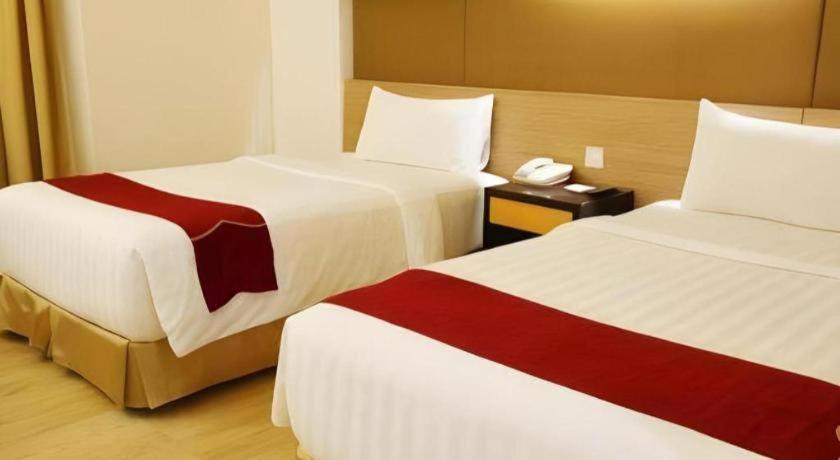 Grand Basko Hotel Паданг Экстерьер фото